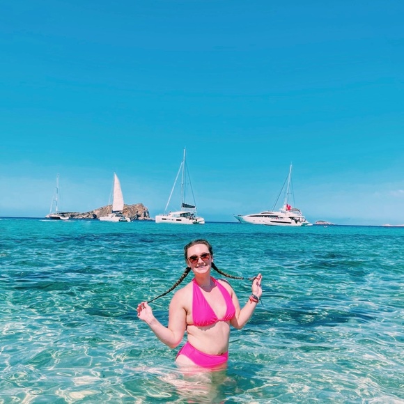 Meet your Posher, Sarah - Picture 3 of 11